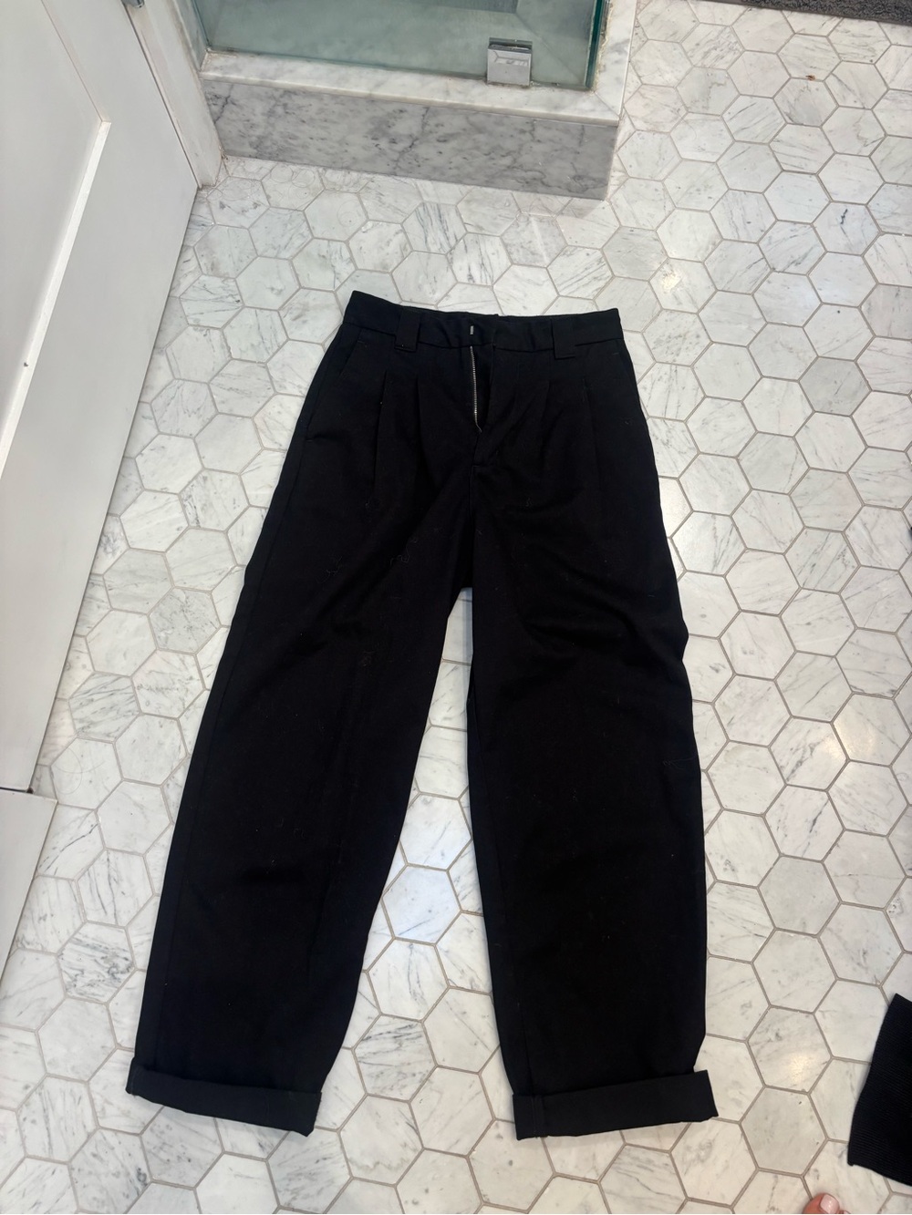 Carhartt Black HW relaxed tapered trouser